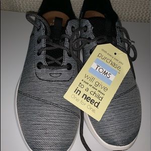 Toms Cabrilla  Space Dye Lace Up Sneaker Brand New